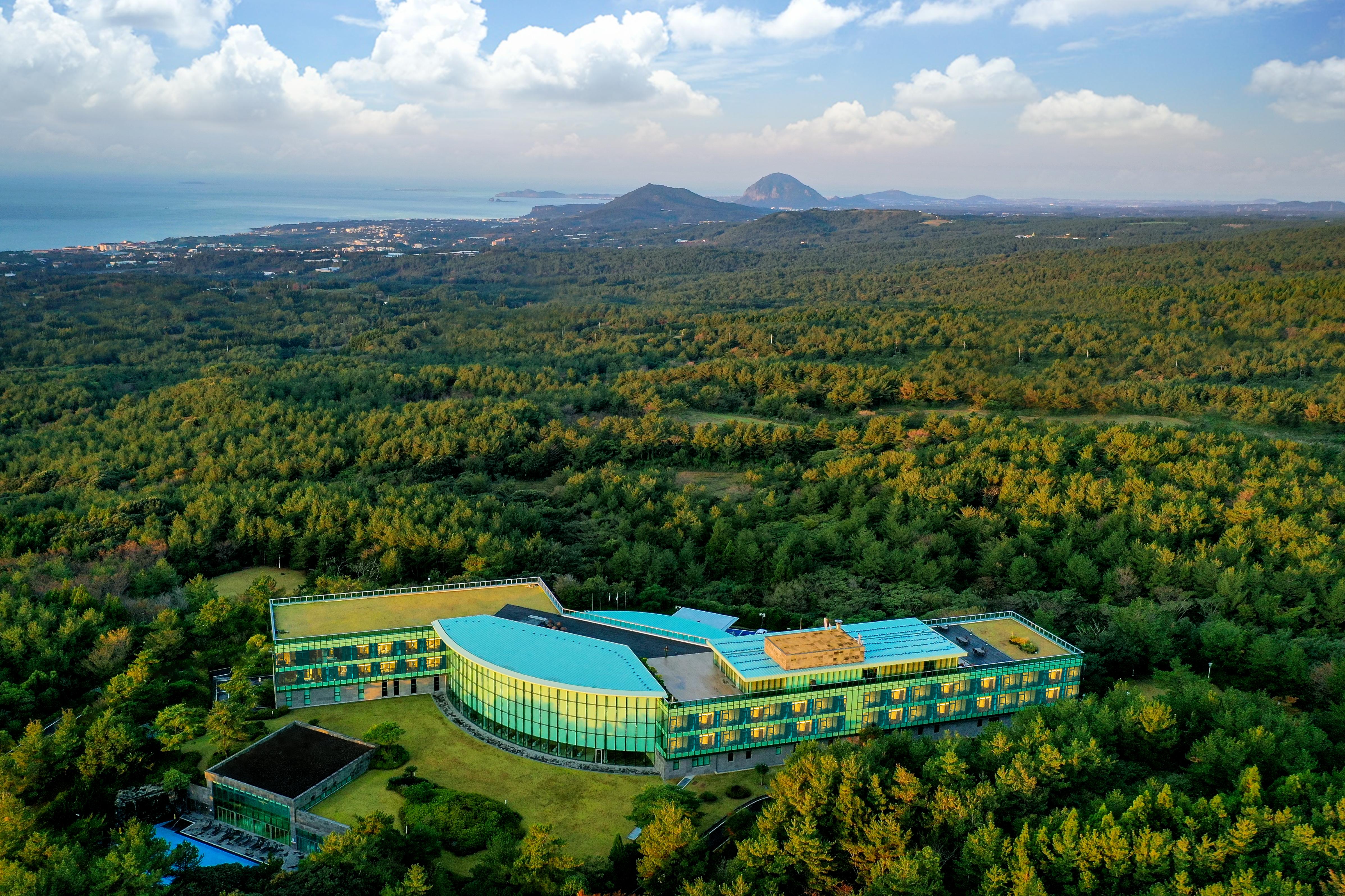 We Hotel Jeju Seogwipo Zewnętrze zdjęcie